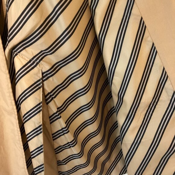 Smart Brooks Brothers Ladies trench coat S - Picture 4 of 4